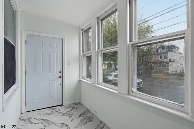 287 Crooks Ave, Clifton City, NJ 07011