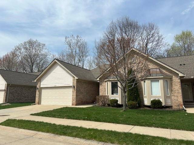 13871 Elmbrook DR, Shelby Twp, MI 48315
