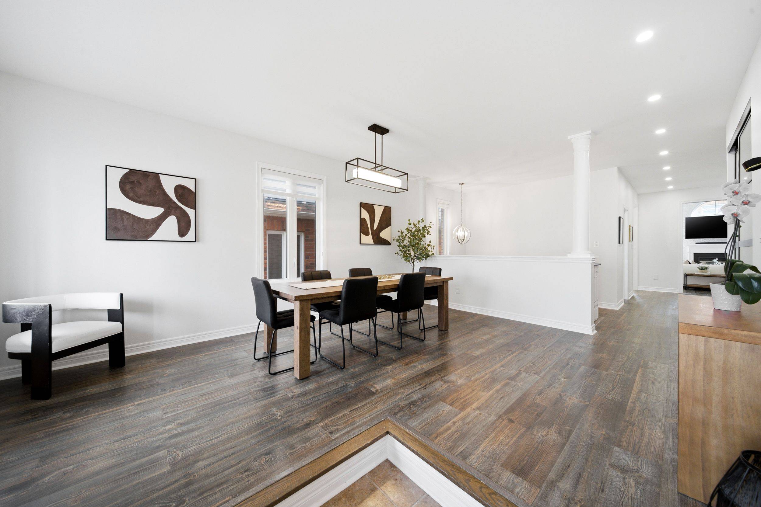 43 Milligan ST, Bradford West Gwillimbury, ON L3Z 0A5