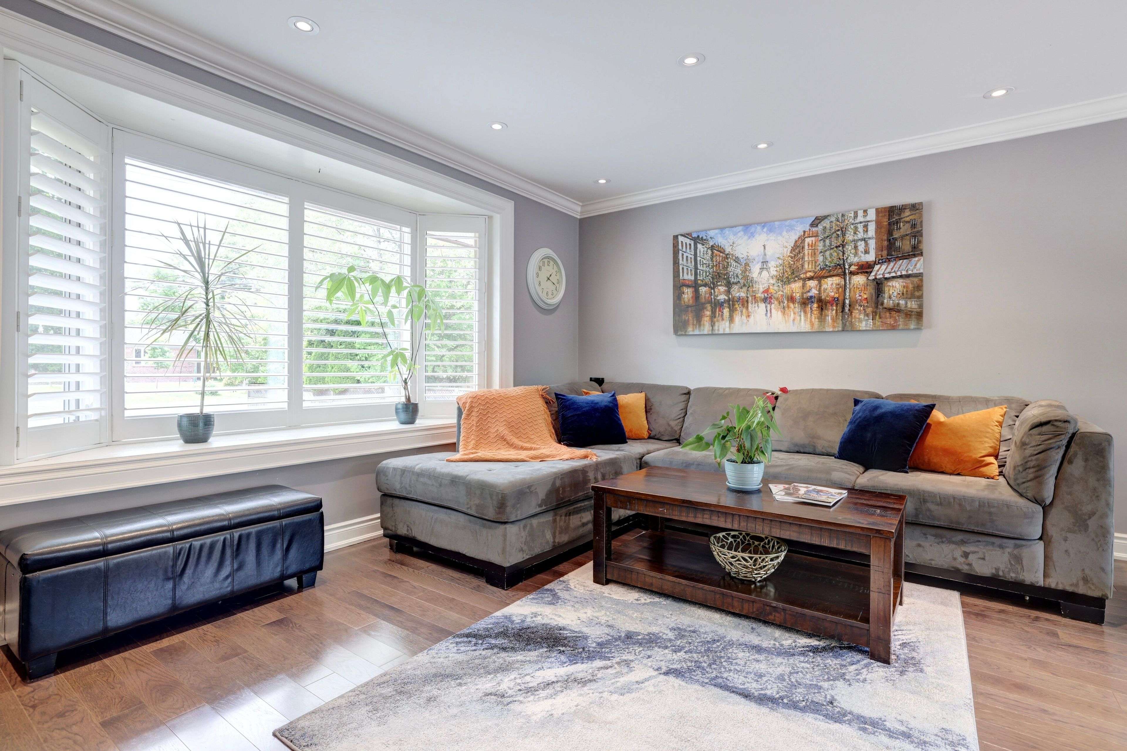 465 Fourth Line, Oakville, ON L6L 5A6