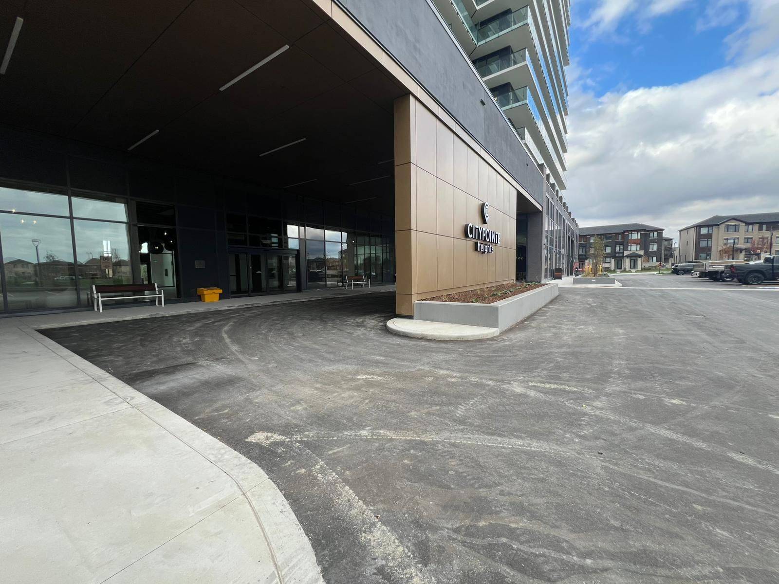 15 Skyridge DR #1816, Brampton, ON L6P 4S3