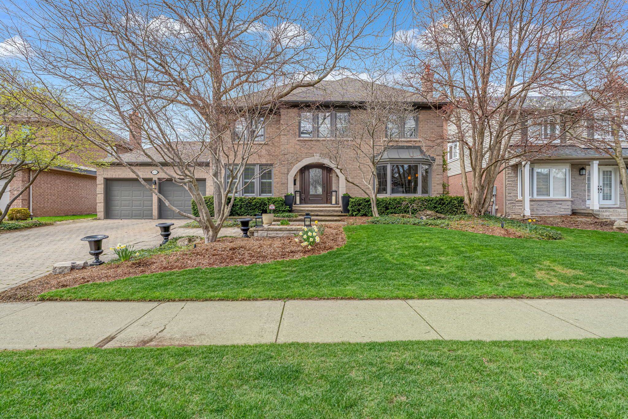 4133 Millcroft Park DR, Burlington, ON L7M 3V1