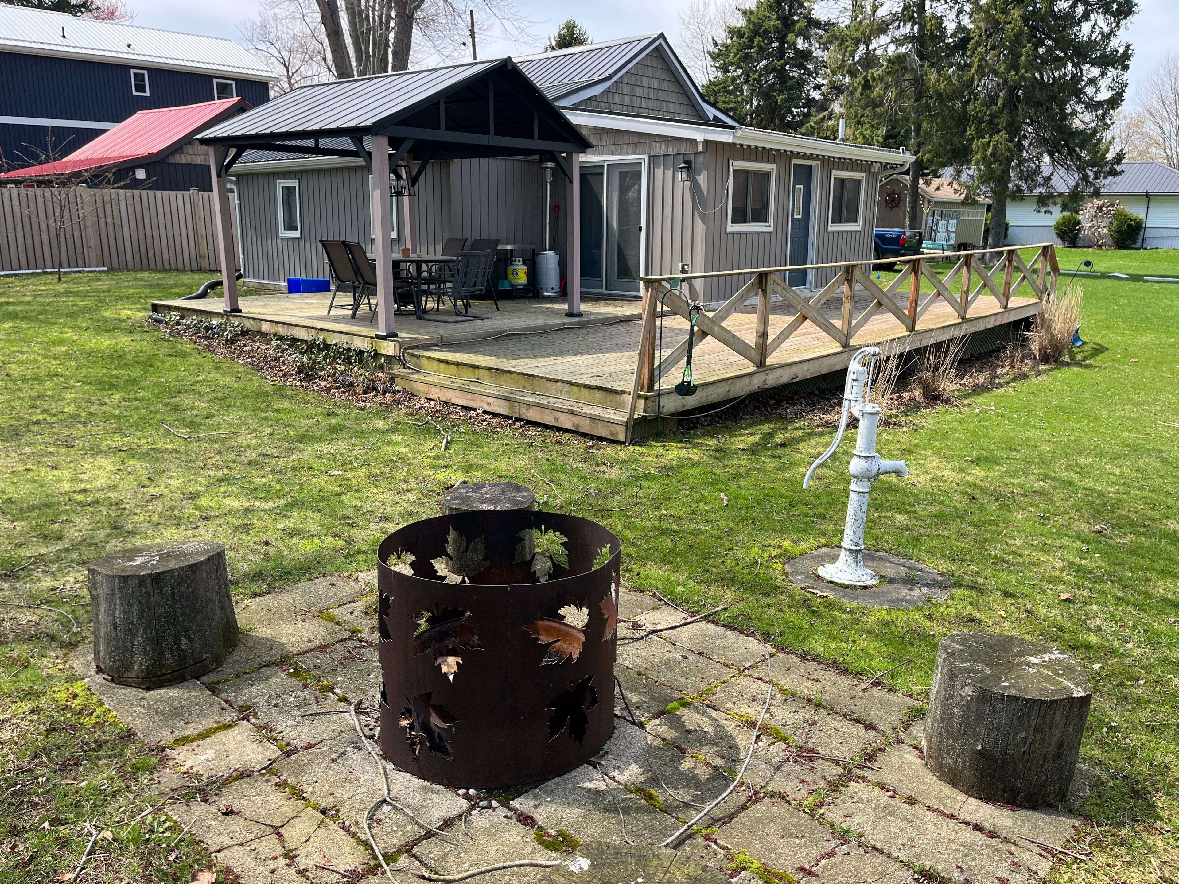 8622 Furnival Road RD, West Elgin, ON N0L 2C0