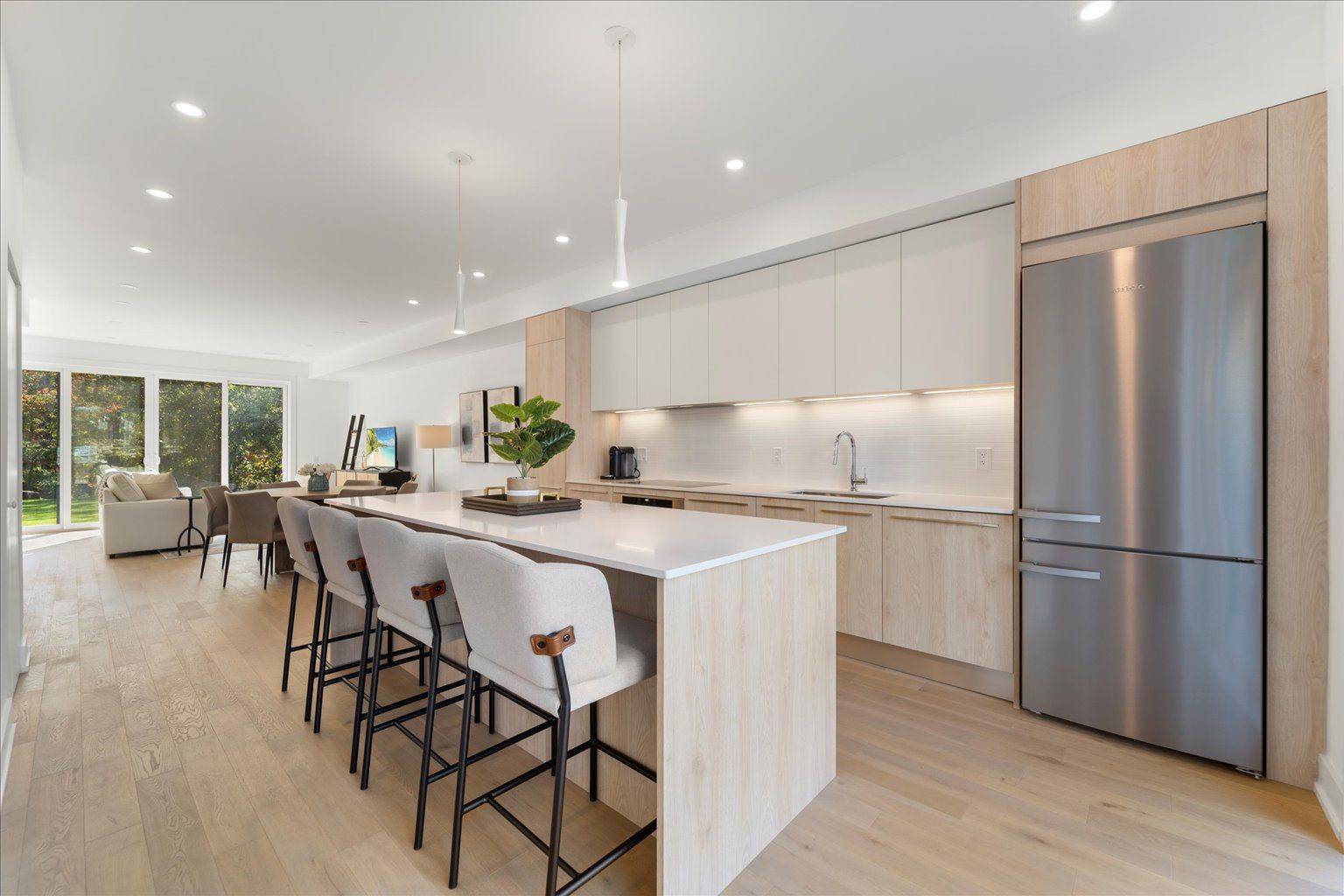 37 Rockmount CRES, Gravenhurst, ON P1P 0A6