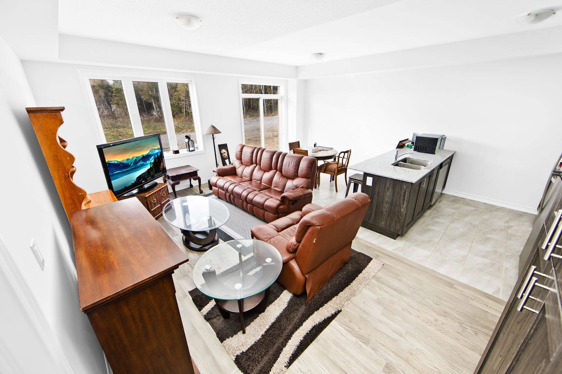 11 Spruceside DR, Kawartha Lakes, ON K0M 1A0