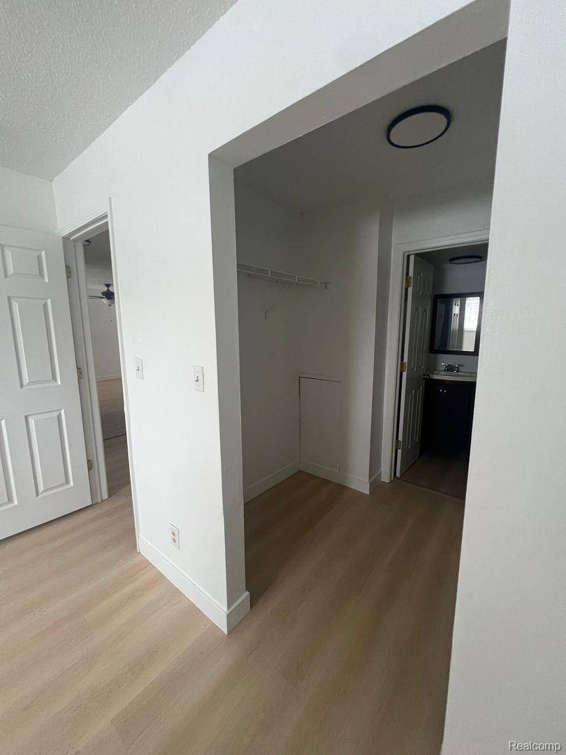 620 John Anderson CT #628-28, Monroe, MI 48162