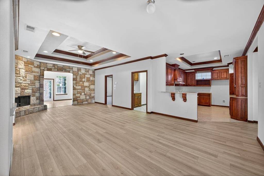 3532 W Jefferson Boulevard, Dallas, TX 75211