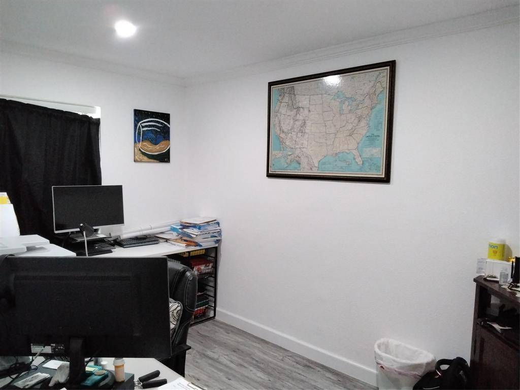 5036 Arbor Glen Road, The Colony, TX 75056