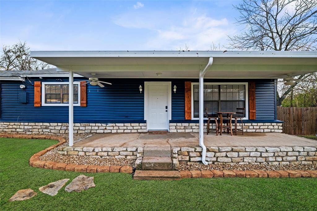 308 Carroll Street, Aledo, TX 76008