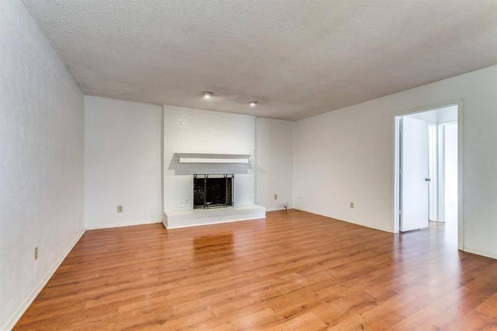 1919 J J Pearce Drive, Richardson, TX 75081