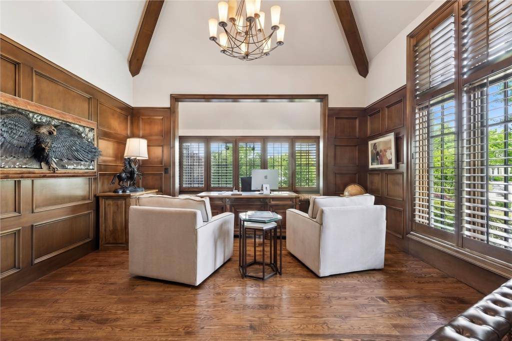 6805 Mulhouse Court, Plano, TX 75024