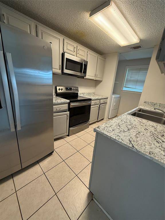 5016 Winder Court, North Richland Hills, TX 76180