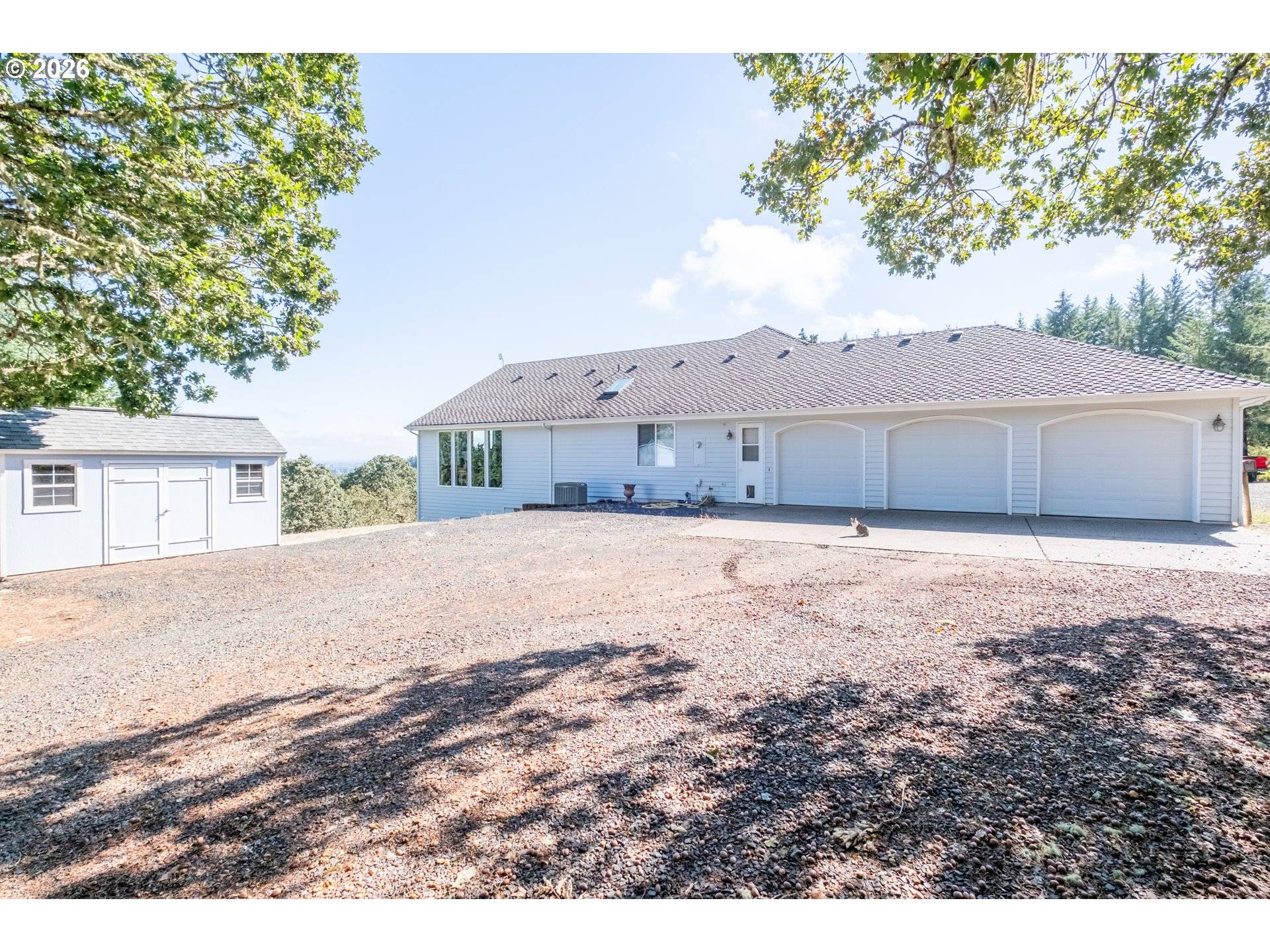1920 COCHRANE LN, Dallas, OR 97338
