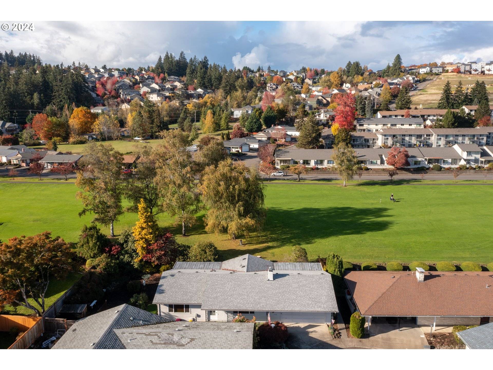 15775 SW QUEEN VICTORIA PL, Portland, OR 97224