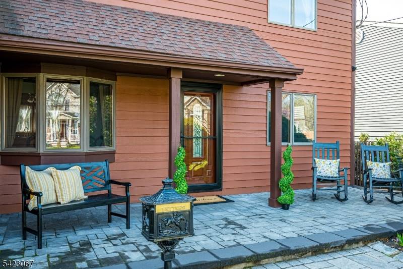 49 Kentnor St, Metuchen Boro, NJ 08840