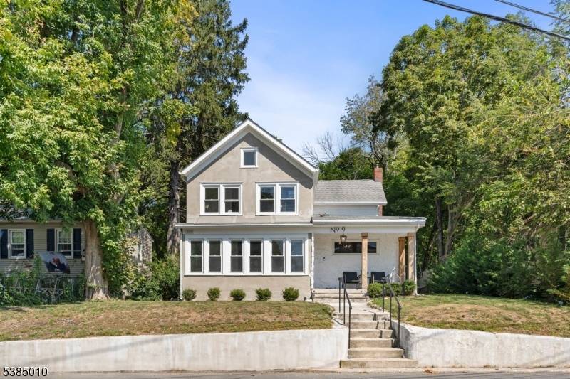 9 Lawnwood Ave, Newton Town, NJ 07860