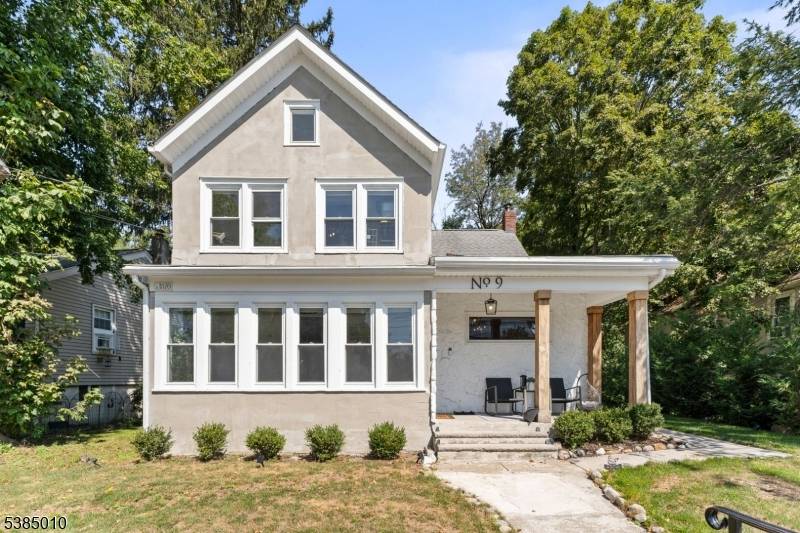 9 Lawnwood Ave, Newton Town, NJ 07860