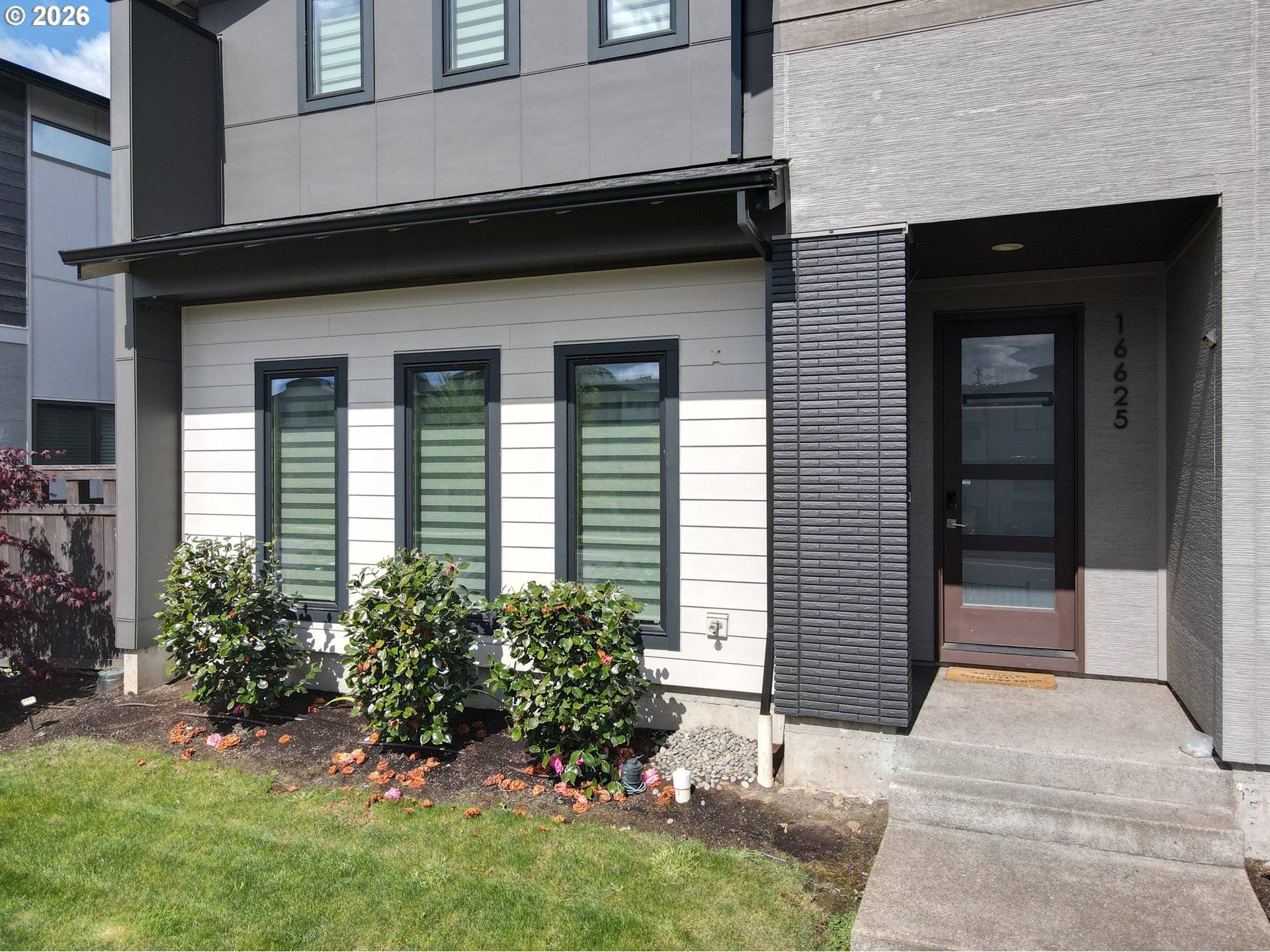 16625 SE PLEASANT VALLEY PKWY, Happy Valley, OR 97086