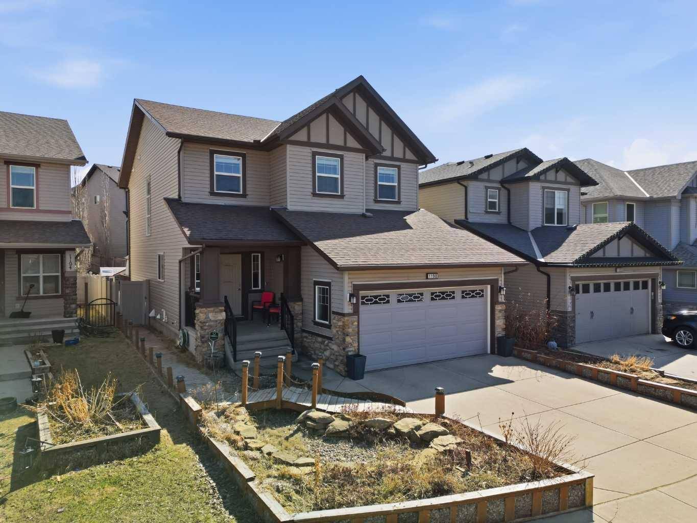 1198 Kingston CRES SE, Airdrie, AB T4A 0E9