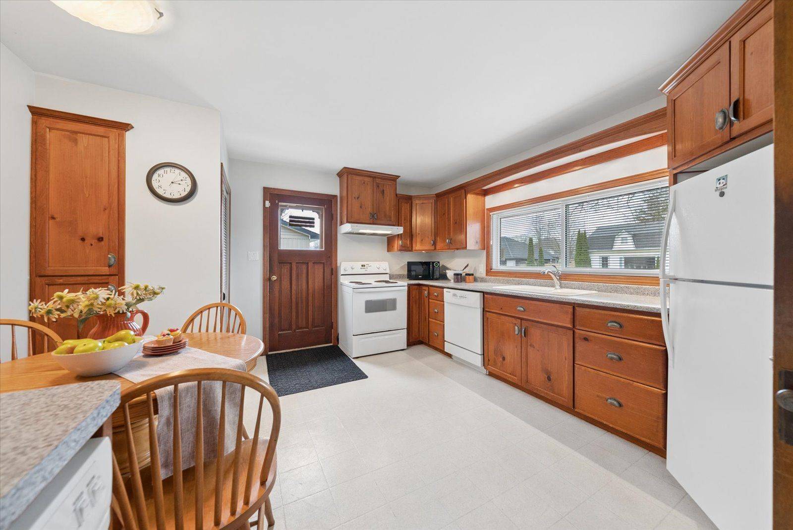 135 High ST, Clarington, ON L1C 3B9