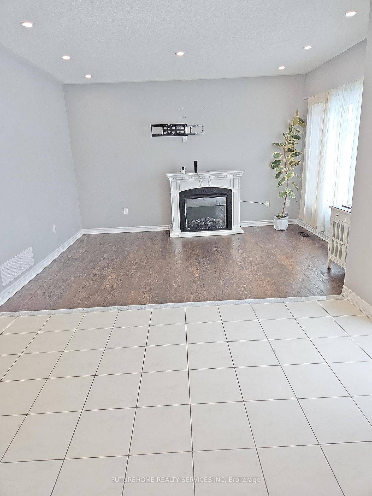 8 Terry Clayton AVE, Brock, ON L0K 1A0