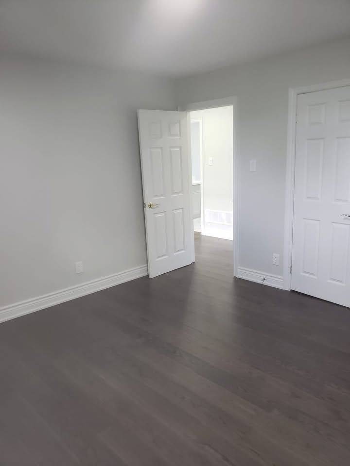 9843 HWY 7 HWY, Halton Hills, ON L7J 2L8