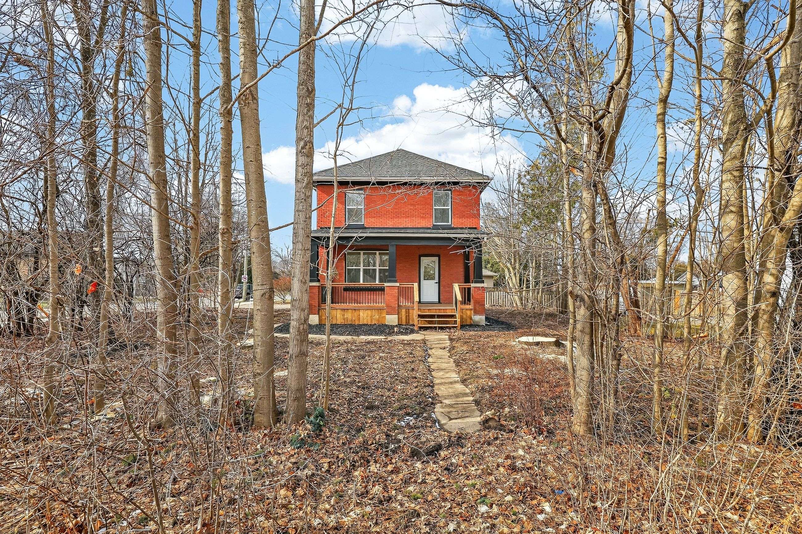 394 Wellington ST, Ingersoll, ON N5C 1T6