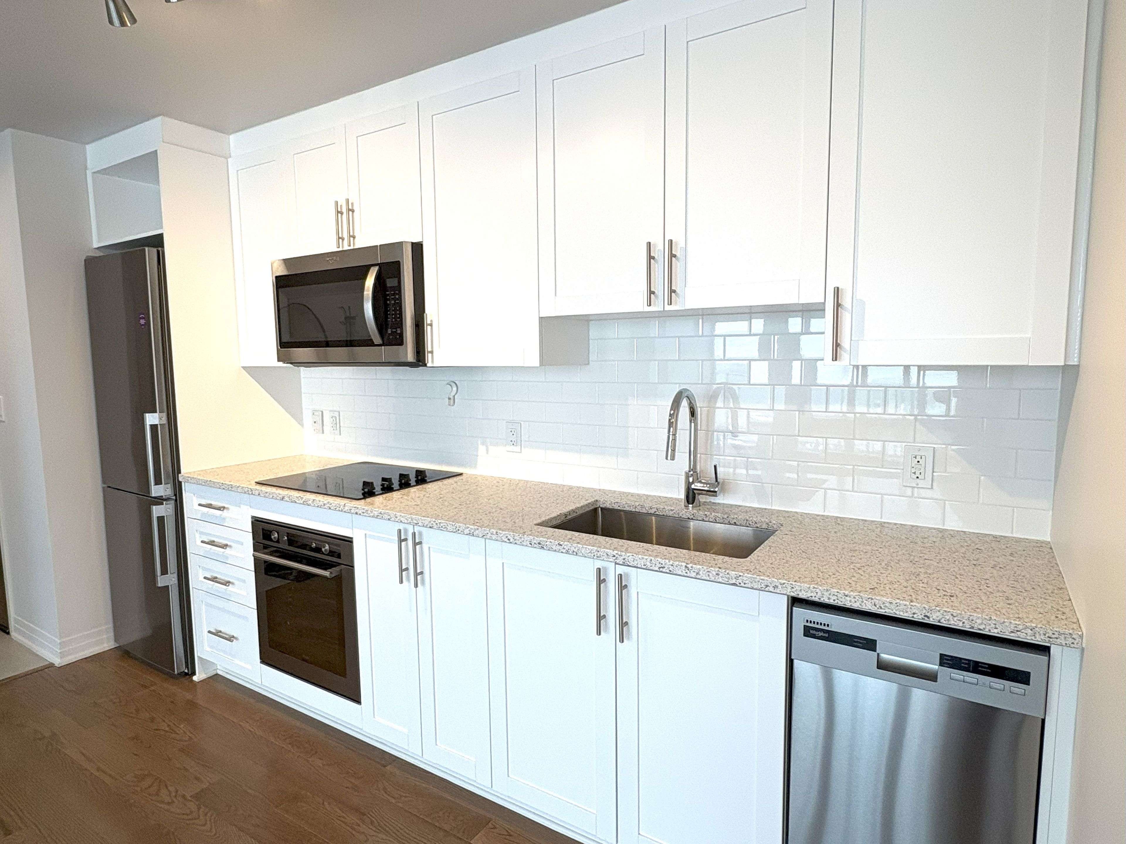 805 Carling AVE #2207, Dows Lake - Civic Hospital And Area, ON K1S 5W9