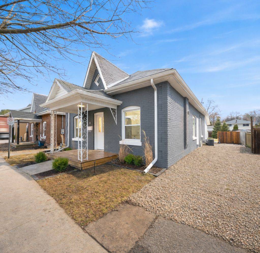 8 Main ST, Brantford, ON N3R 3X2