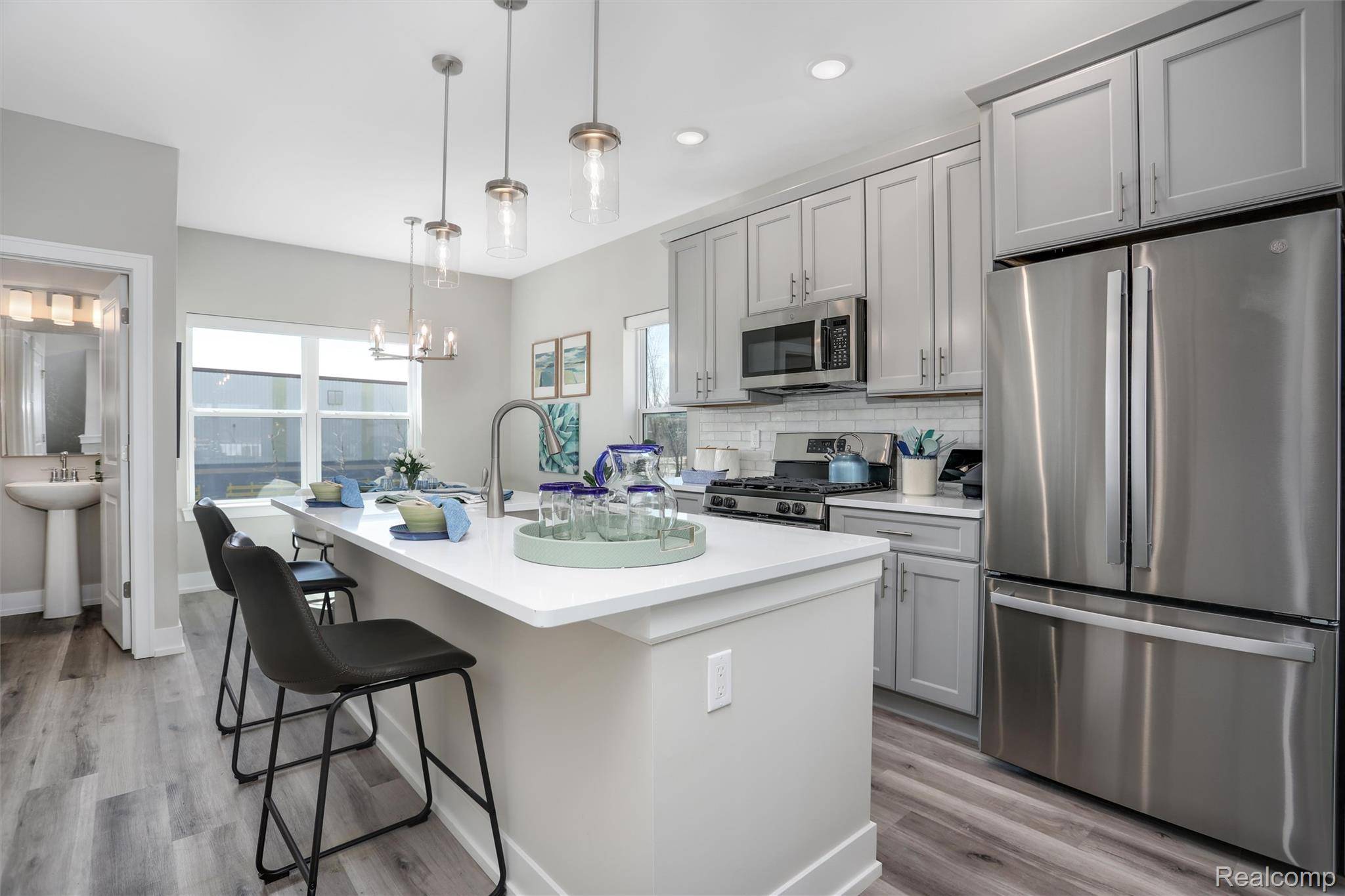 765 Canterbury Lane, Troy, MI 48085