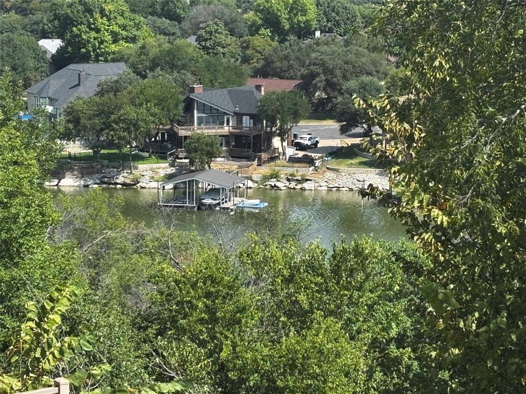 7704 Lakeview Circle, Fort Worth, TX 76179