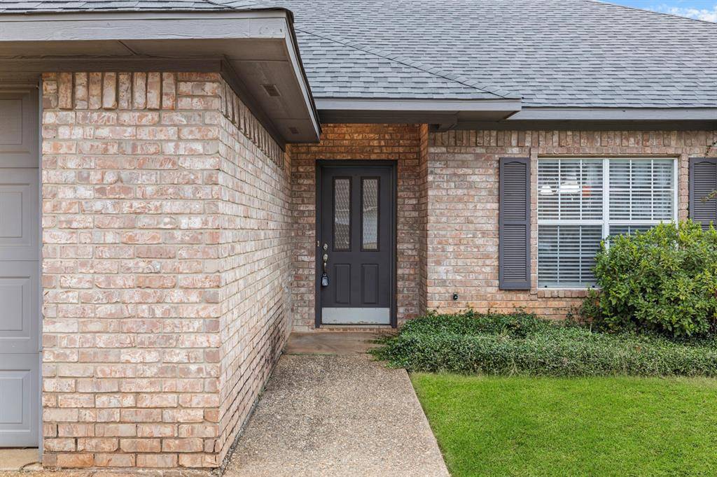 103 Courtney, Bullard, TX 75757