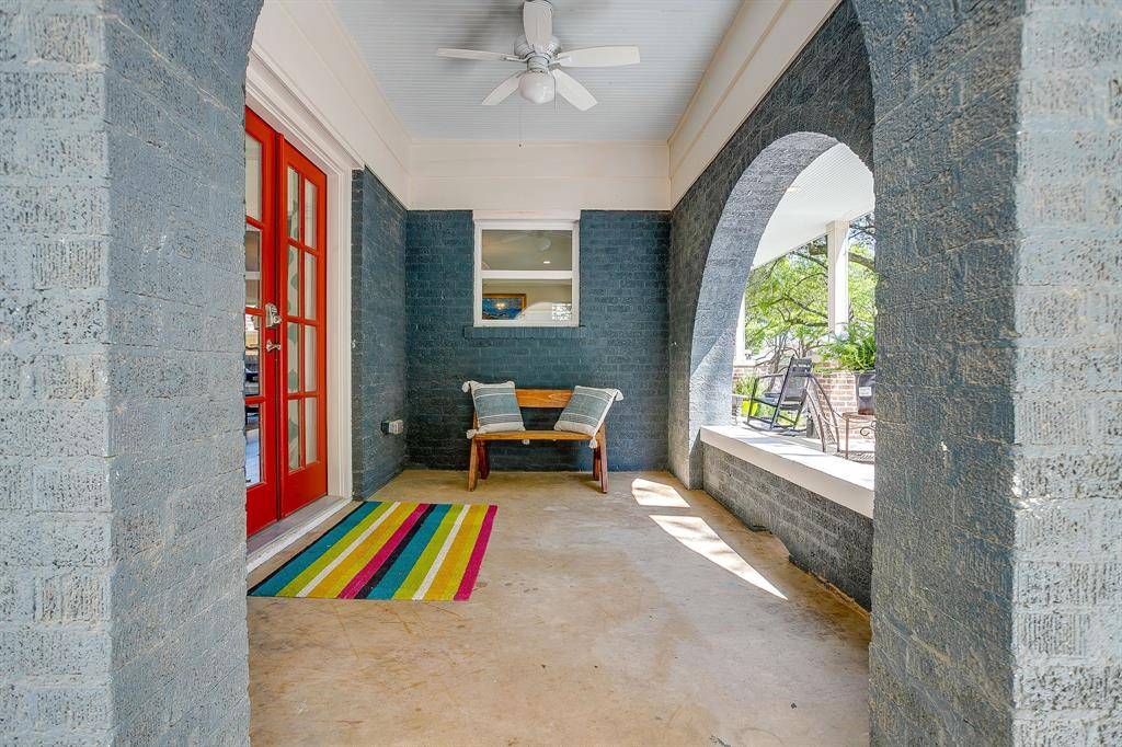 2706 Waits Avenue, Fort Worth, TX 76109