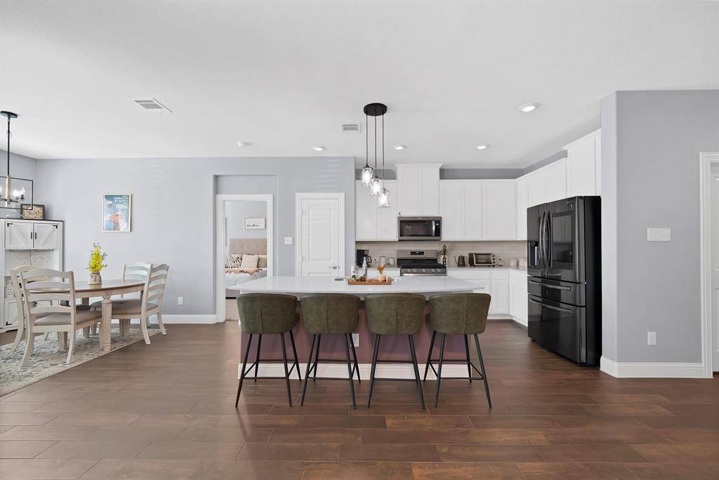 10928 Canyon Mine Drive, Aubrey, TX 76227