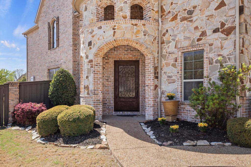 49 Pristine Pond Drive, Frisco, TX 75034