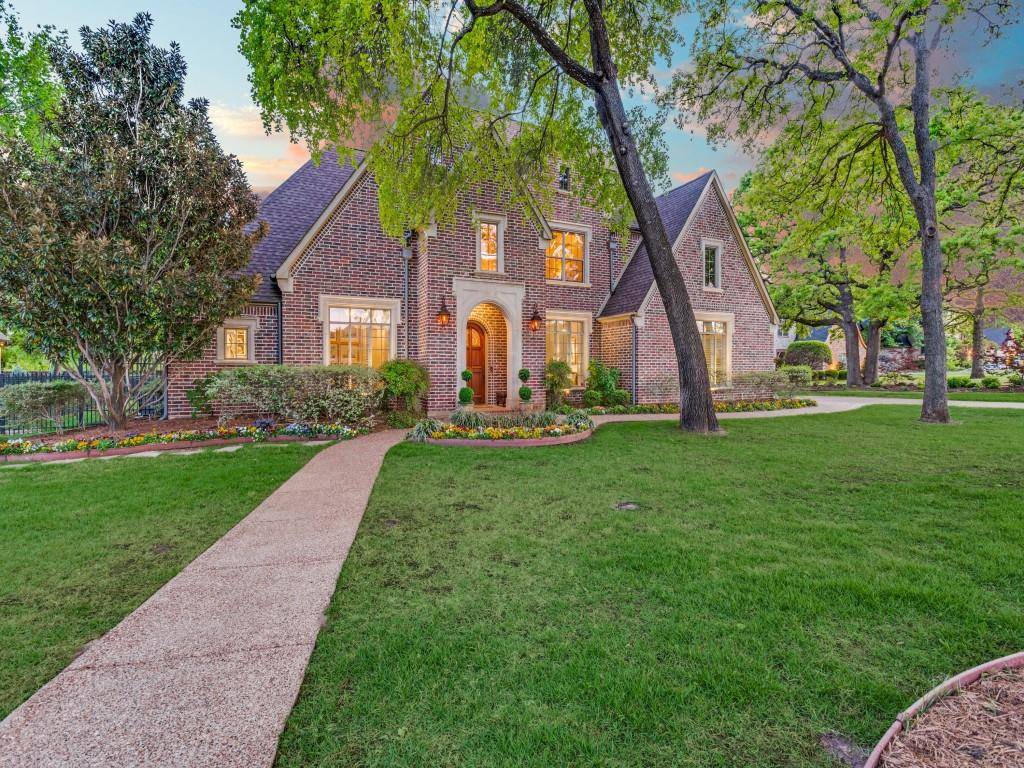 701 Regency Court, Denton, TX 76210