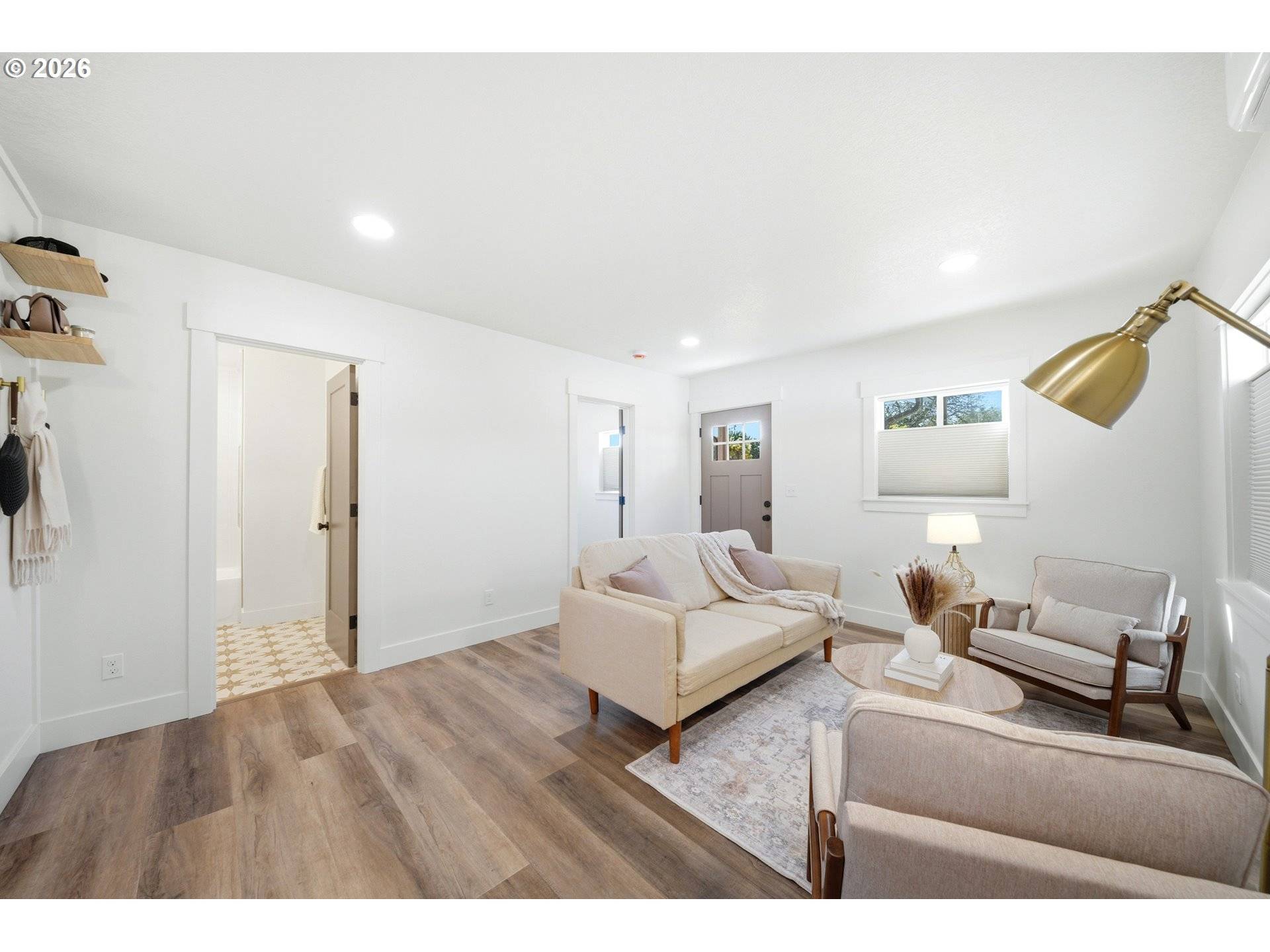 804 S 7TH AVE, Kelso, WA 98626