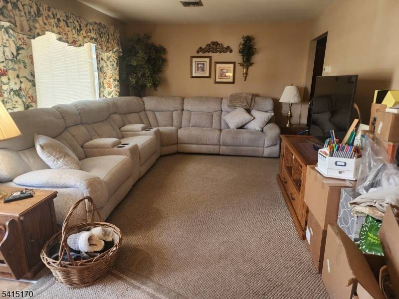 162 Rutgers Pl, Clifton City, NJ 07013