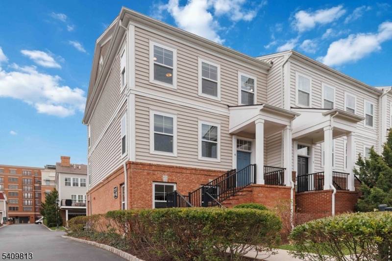 7 Maple Ave #6, Morristown Town, NJ 07960