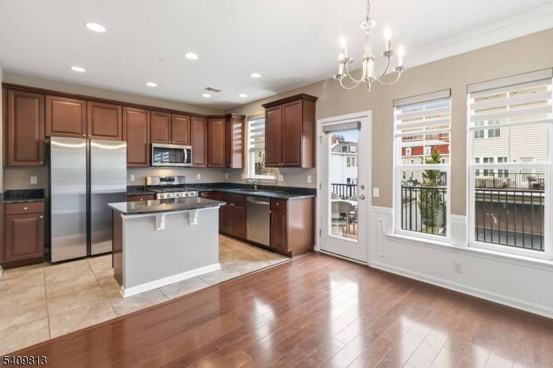 7 Maple Ave #6, Morristown Town, NJ 07960