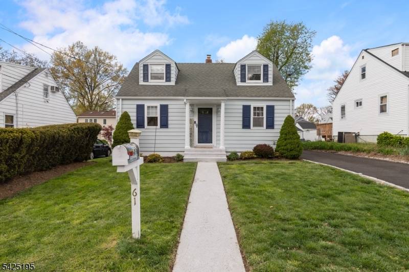 61 Highland Ave, Bergenfield Boro, NJ 07621