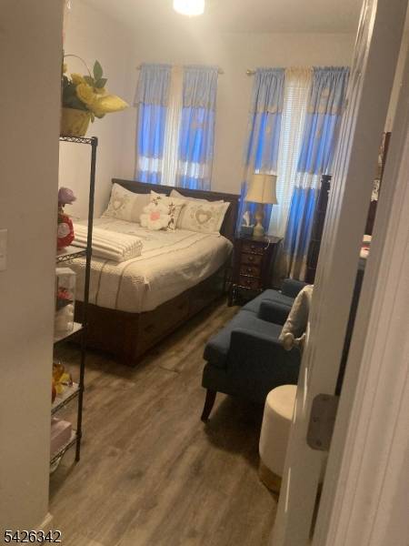 131-133 Delancy St, Newark City, NJ 07105