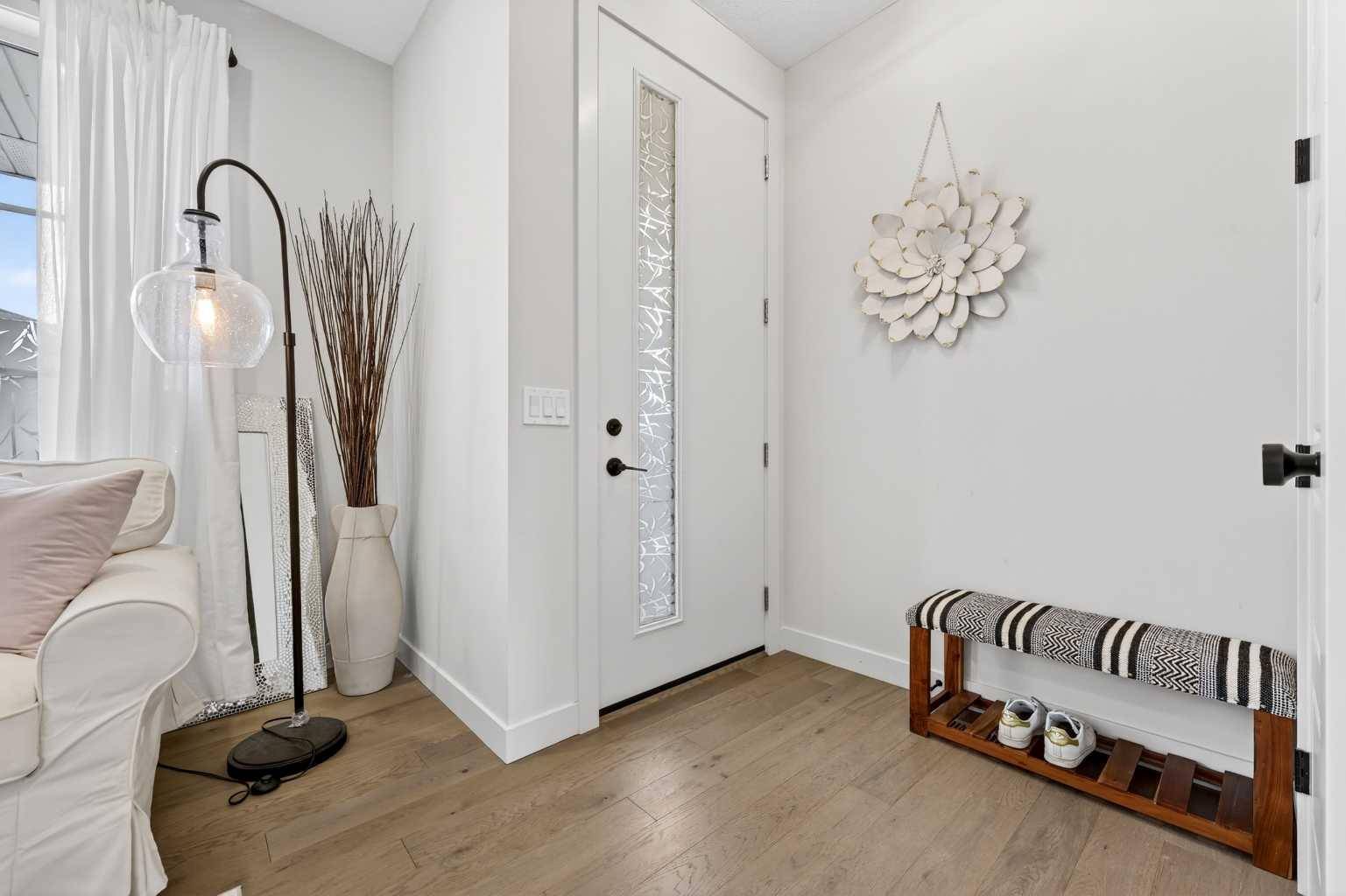 921 Cobblemore Common SW, Airdrie, AB T4B 5L9