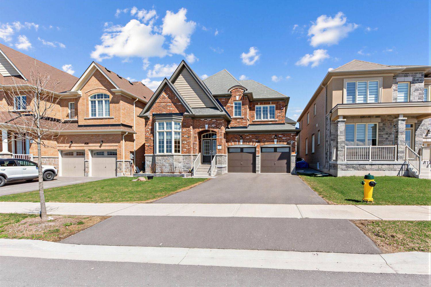 432 Seaview HTS, East Gwillimbury, ON L9N 0Y5