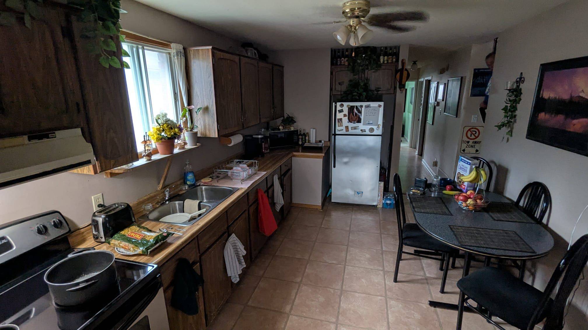 86 Zima CRES, Bradford West Gwillimbury, ON L3Z 2E4