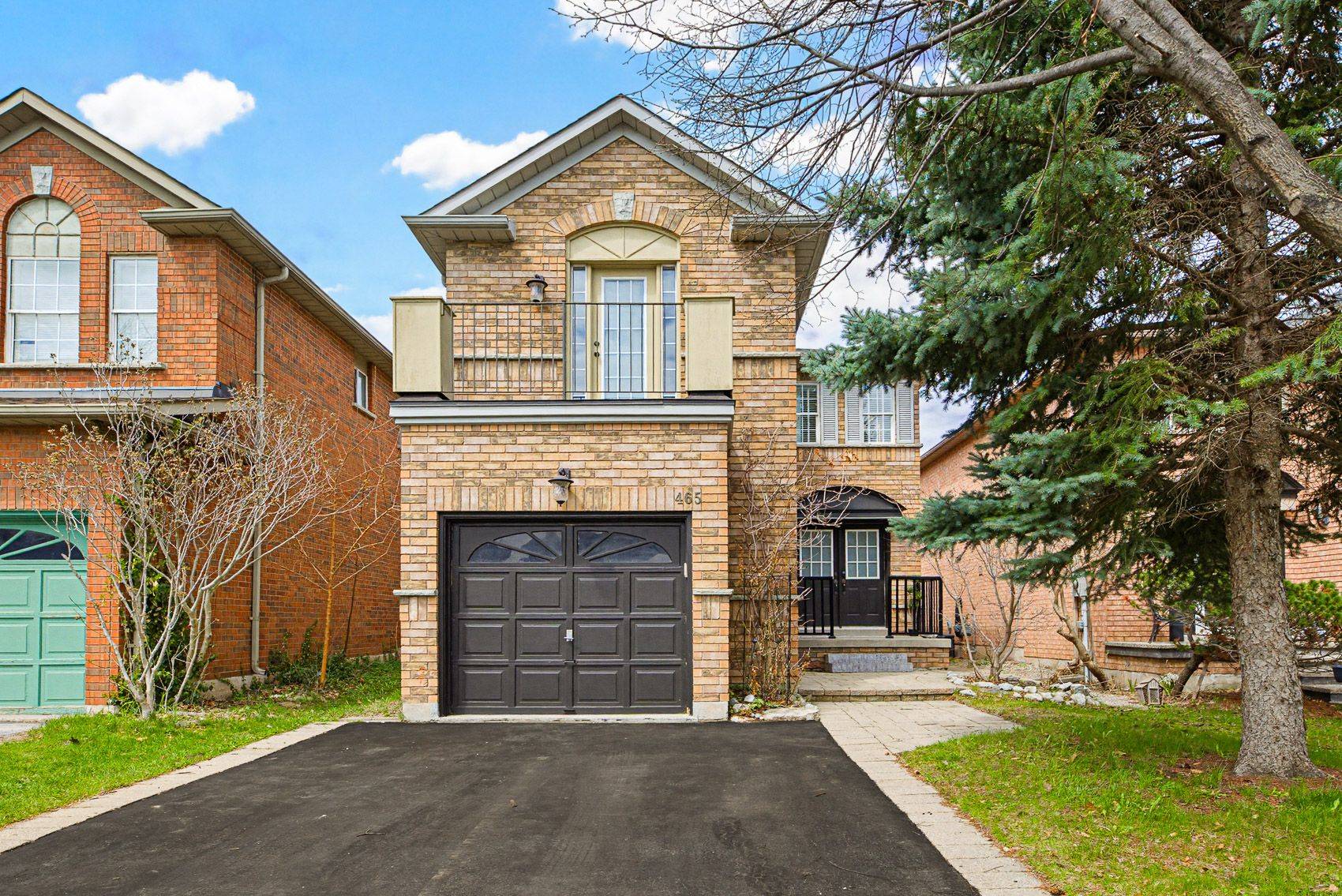 465 Pondview PL, Oakville, ON L6H 6S4
