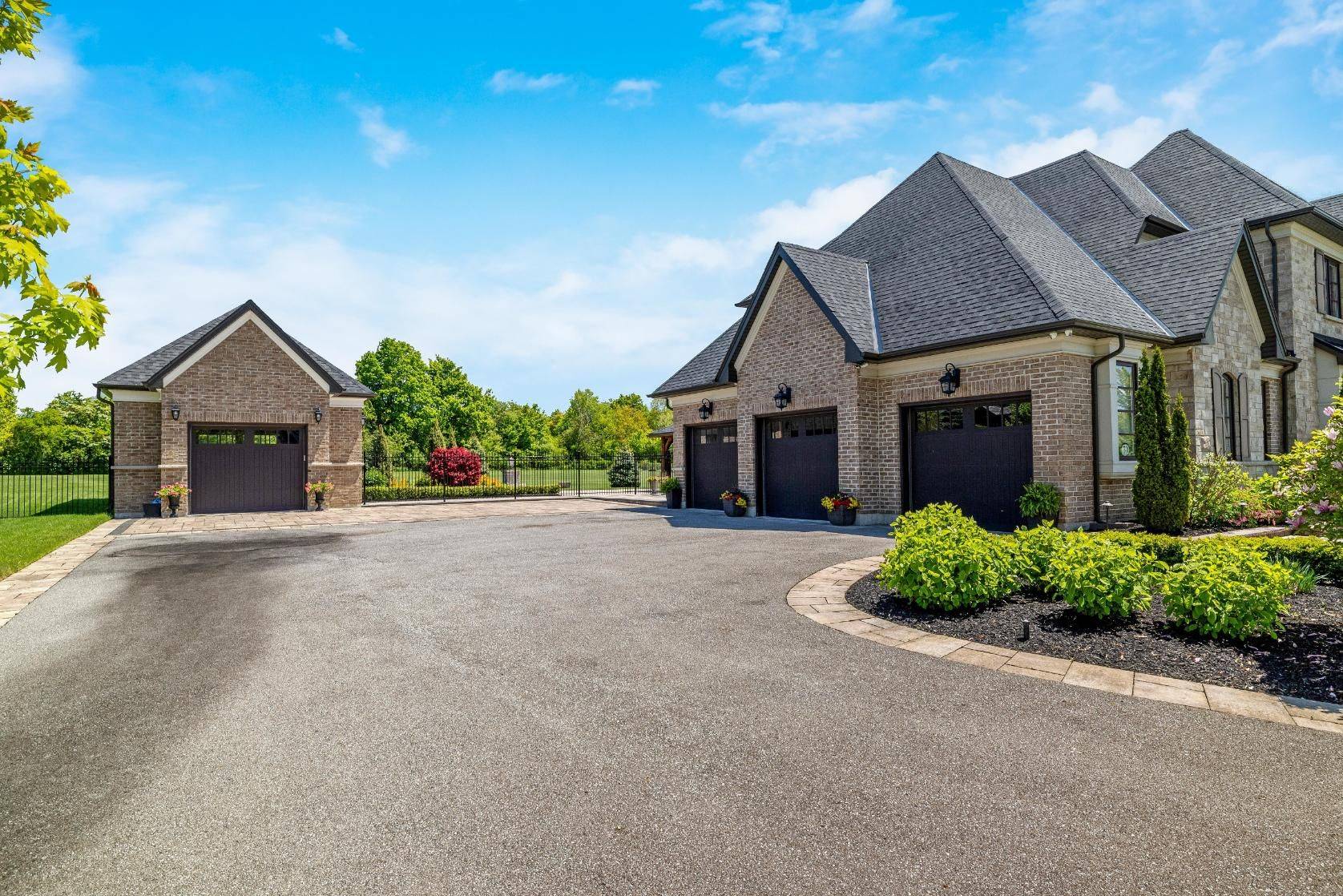 50 Autumn CIR, Halton Hills, ON L0P 1H0