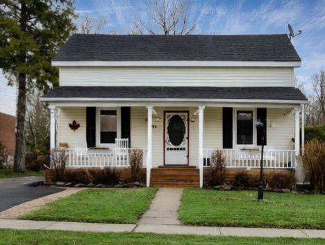 39 Centre ST, Brighton, ON K0K 1H0