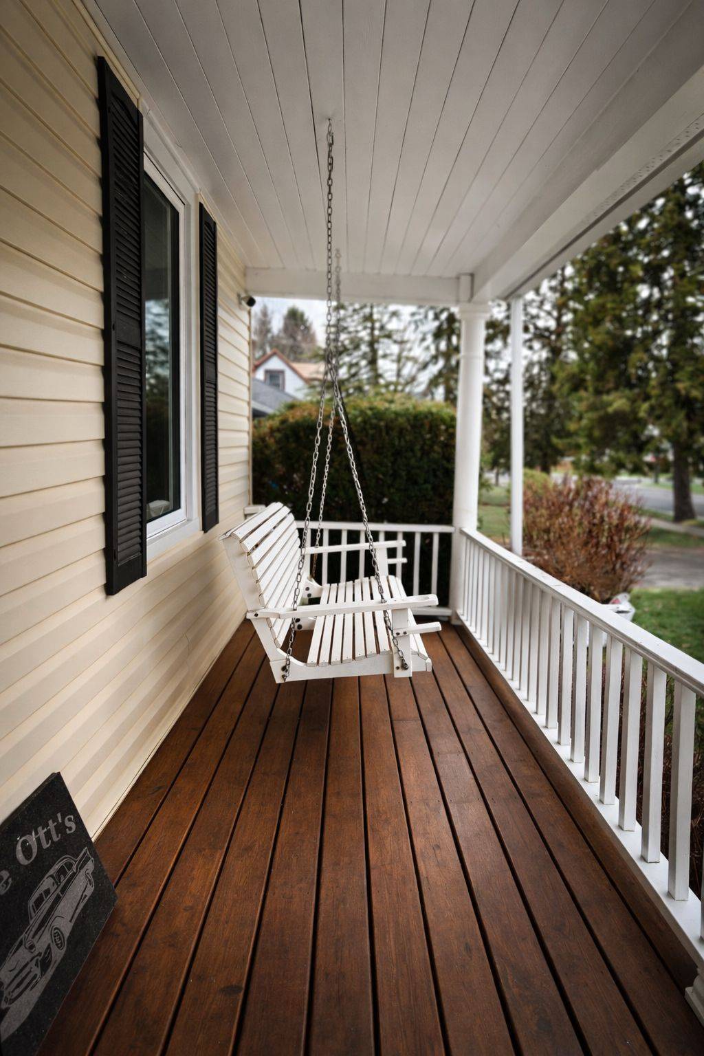 39 Centre ST, Brighton, ON K0K 1H0