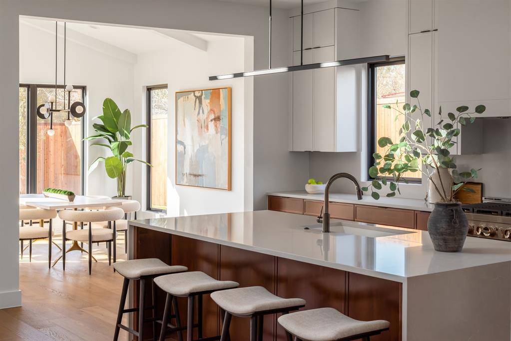 10553 Cromwell Drive, Dallas, TX 75229